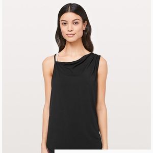 NWT Lululemon tank